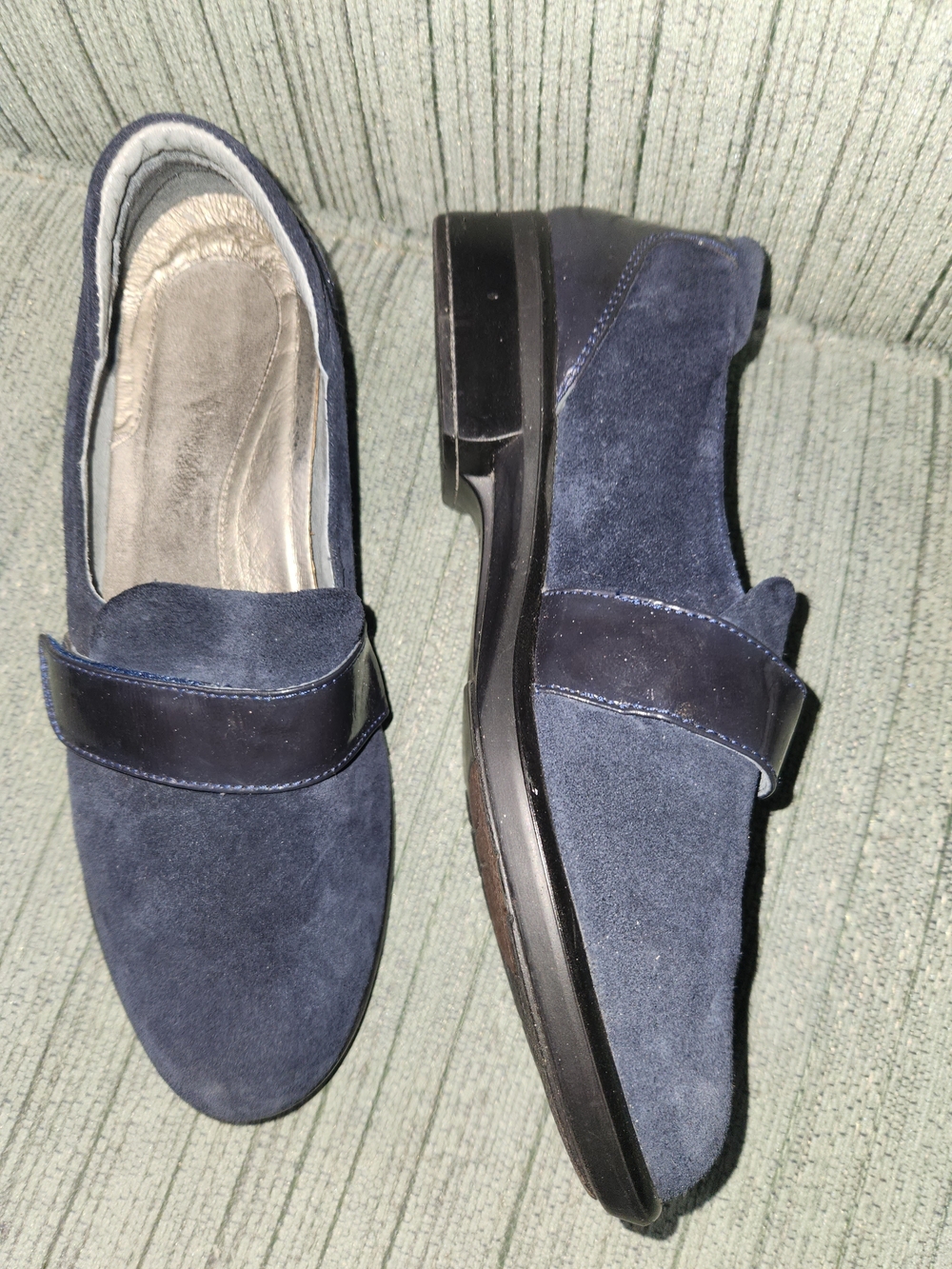 🍉Naot Navy Blue Suede Slip-On Loafers